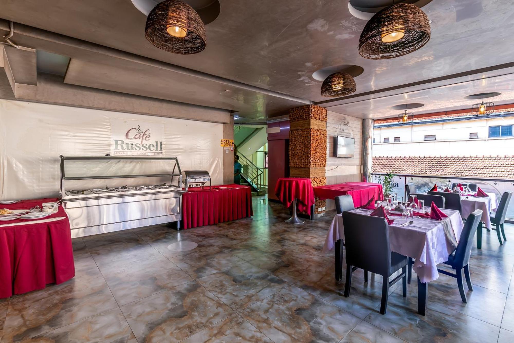 Russell Hotel 캄팔라 외부 사진