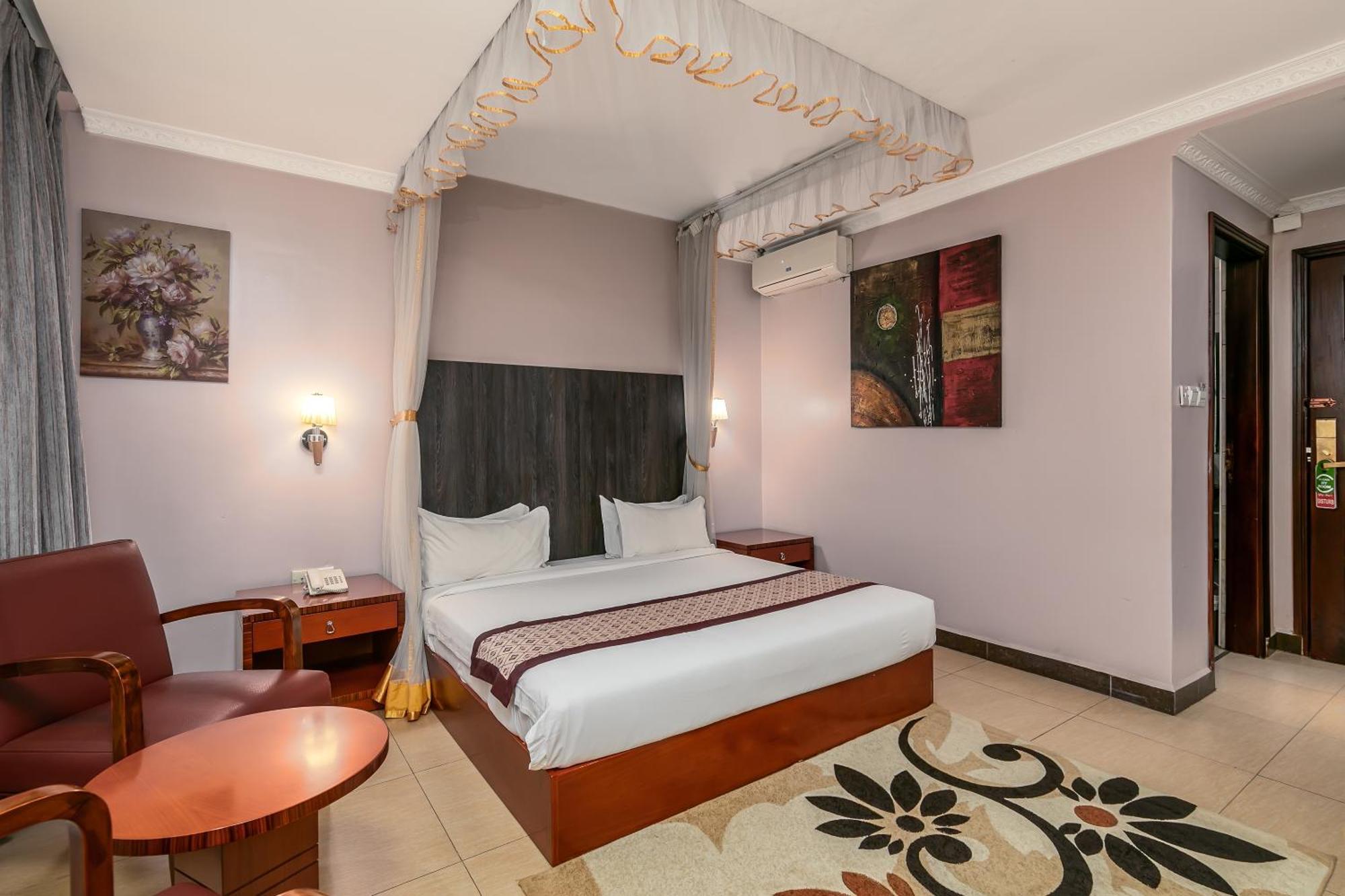 Russell Hotel 캄팔라 외부 사진