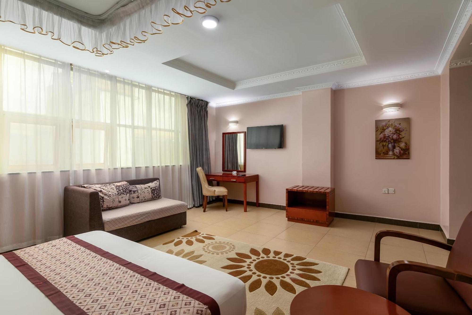 Russell Hotel 캄팔라 외부 사진